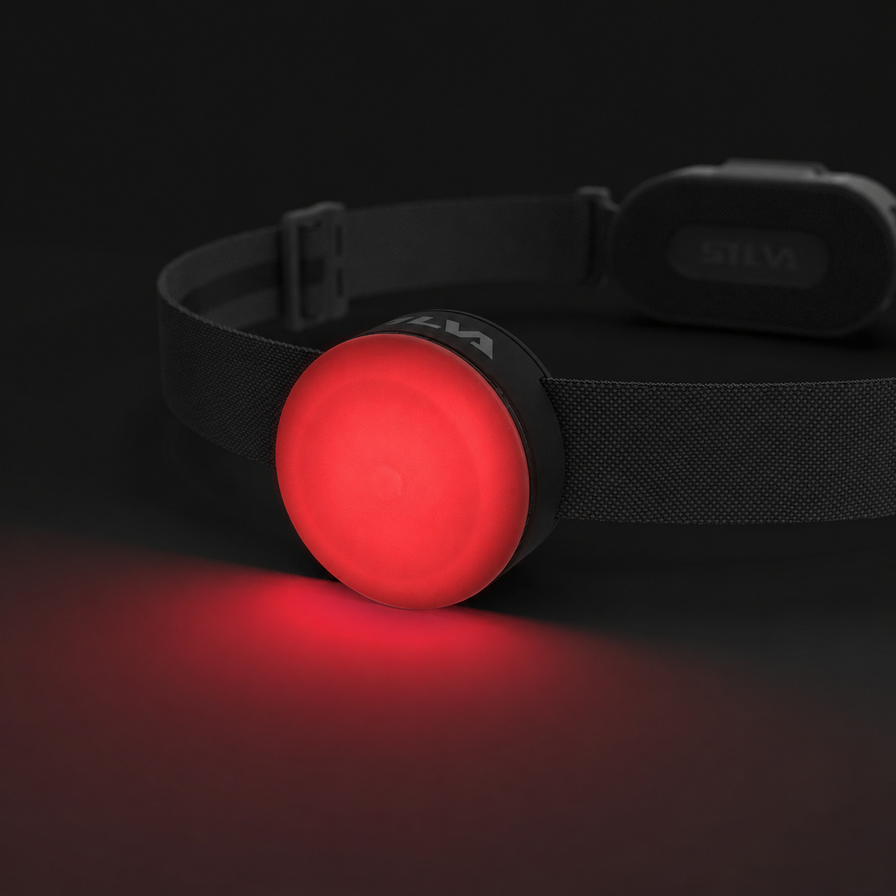 Silva Smini – Genopladelig pandelampe 250 lumen med baglygte